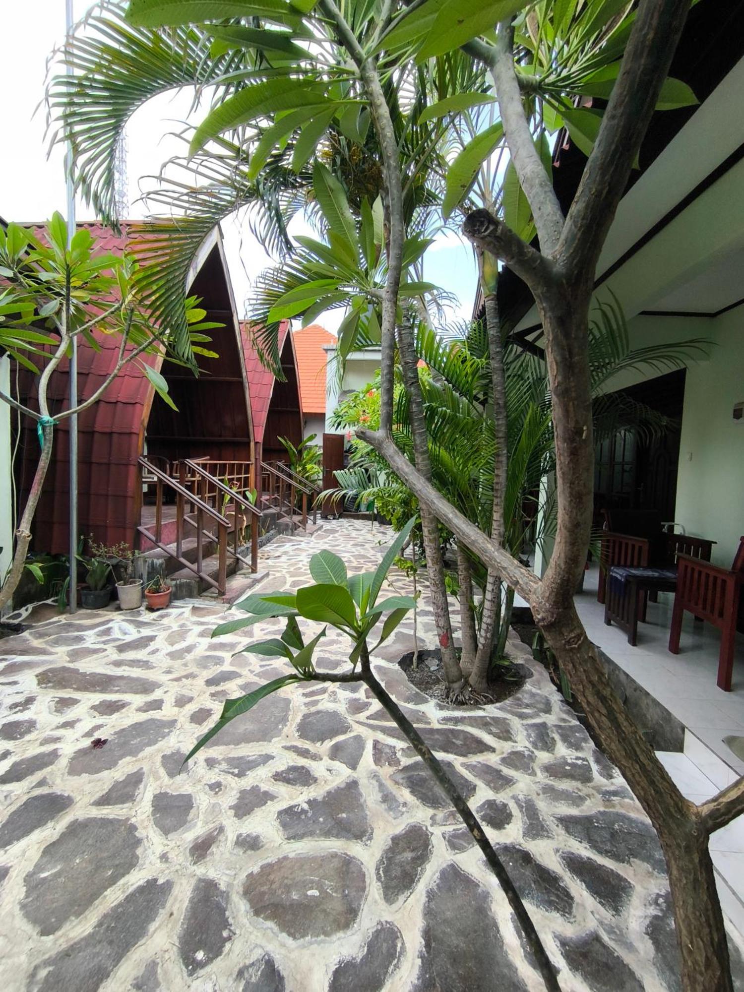 Gili Mesari Cottages & Homestay Гили Траванган Экстерьер фото