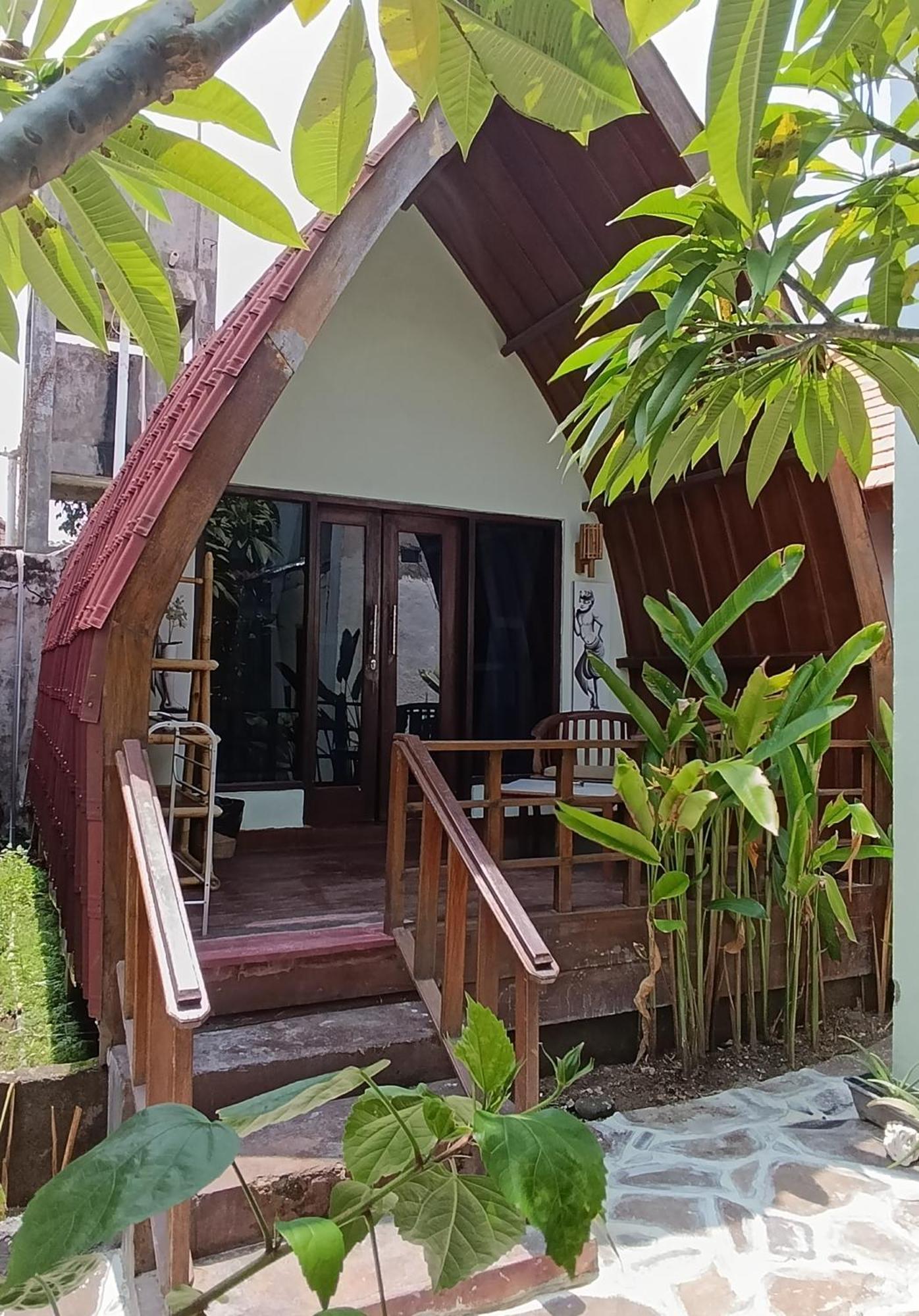 Gili Mesari Cottages & Homestay Гили Траванган Экстерьер фото