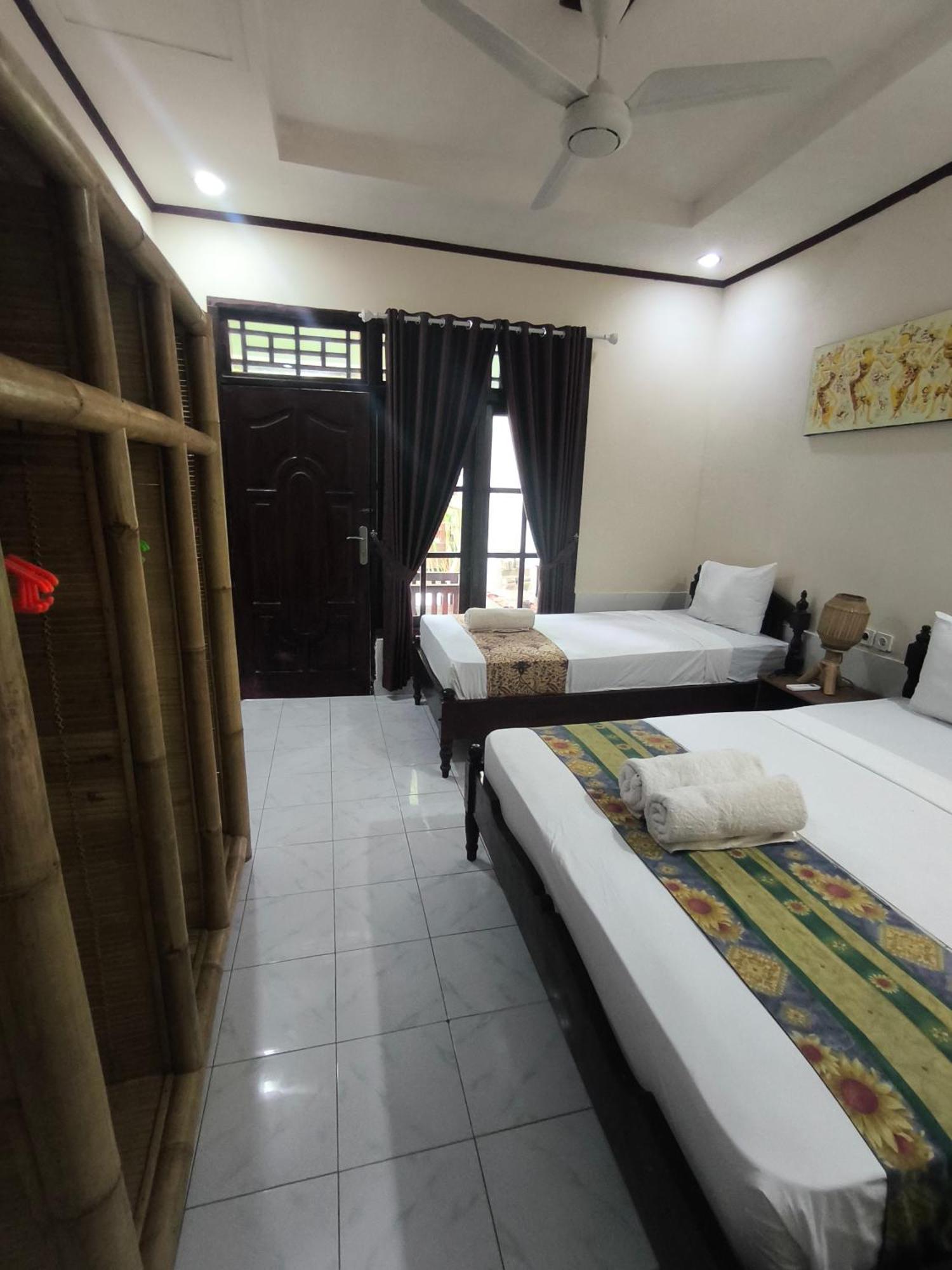 Gili Mesari Cottages & Homestay Гили Траванган Экстерьер фото